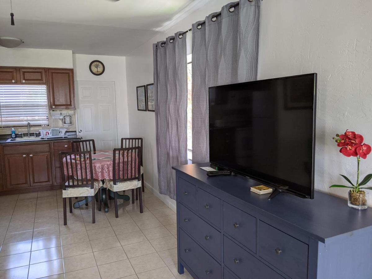 Breakaway Inn Guest House Lauderdale-by-the-Sea Eksteriør bilde