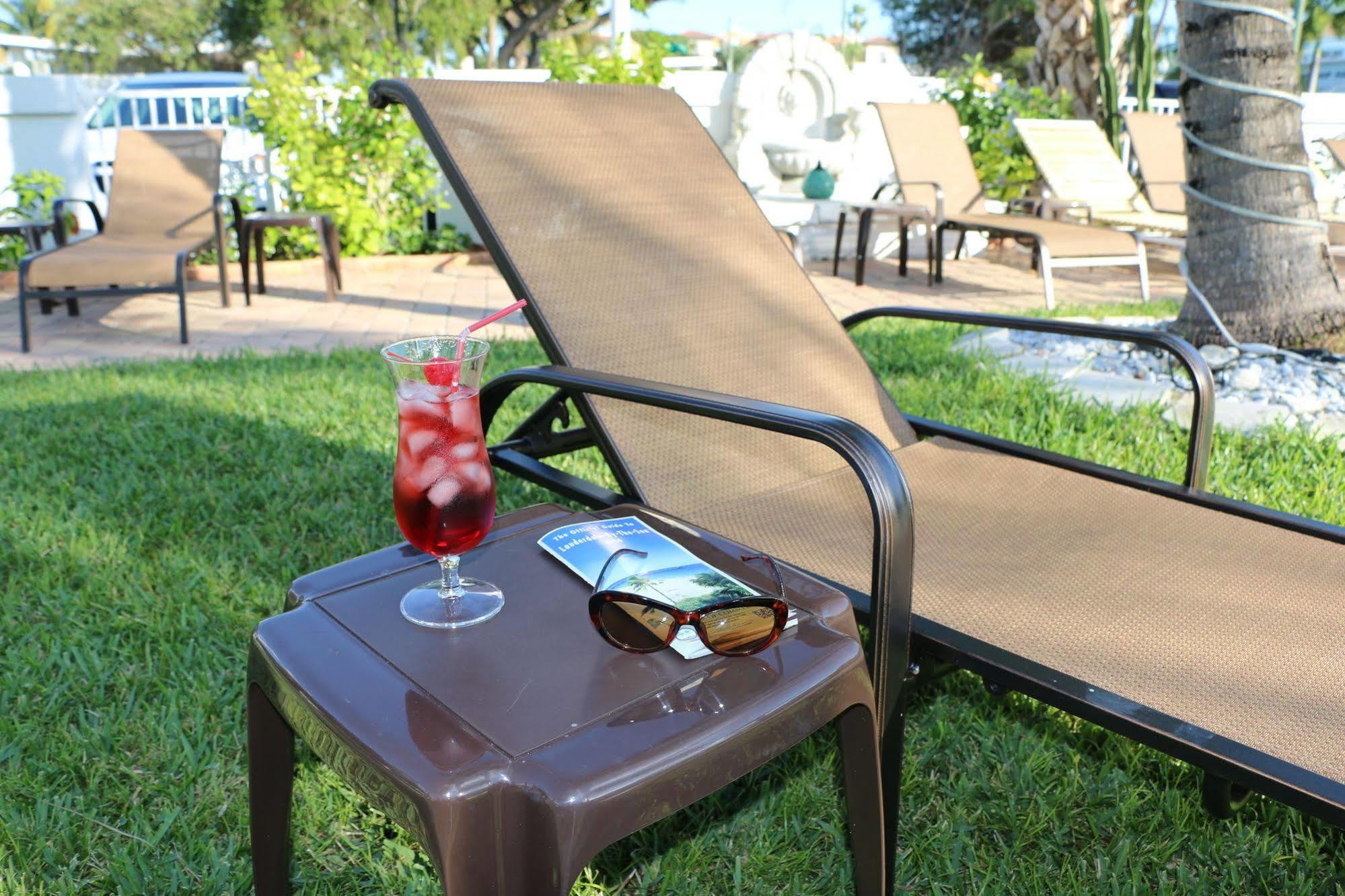 Breakaway Inn Guest House Lauderdale-by-the-Sea Eksteriør bilde